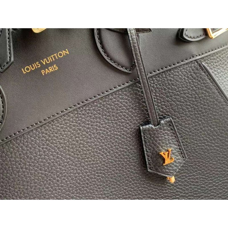 Louis Vuitton Taurillon Leather Bag WB001419