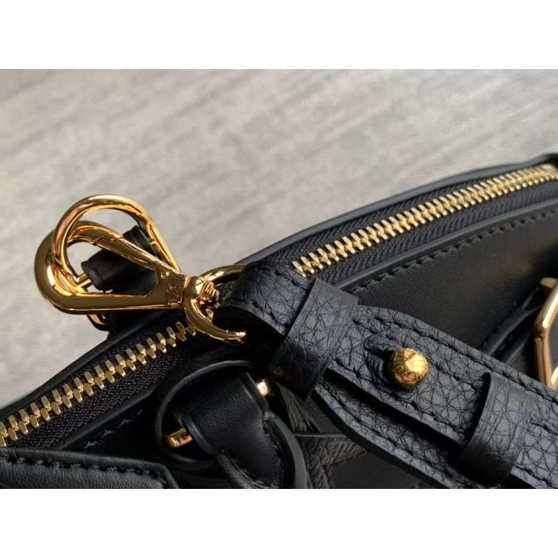 Louis Vuitton Taurillon Leather Bag WB001419