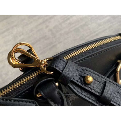 Louis Vuitton Taurillon Leather Bag WB001419