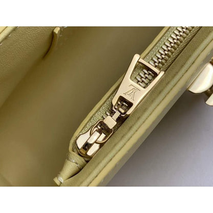 Louis Vuitton Twist West Hand Bag BG02015