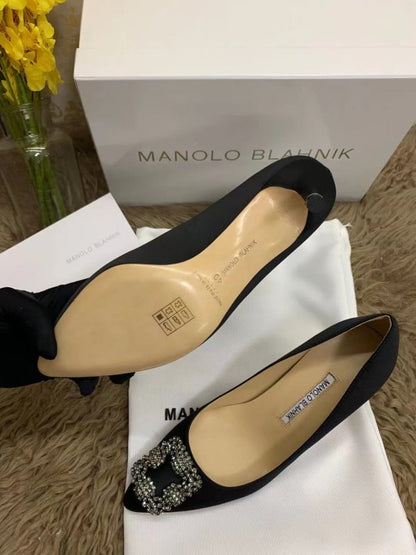 Manolo Blahnik Black Heeled Sandals SHS02529