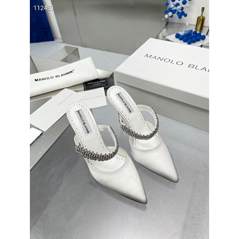 Manolo Blahnik High Heeled Pumps SHS03469