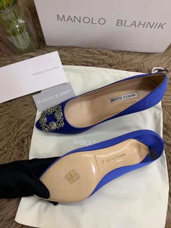 Manolo Blahnik Slingback Pump SHS03071