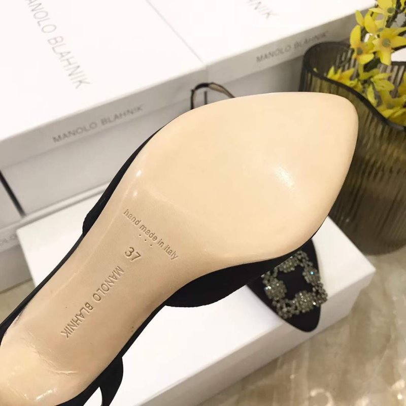 Manolo Blahnik Hollow Sandals SH00409