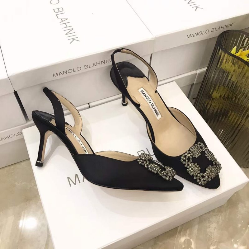 Manolo Blahnik Hollow Sandals SH00409
