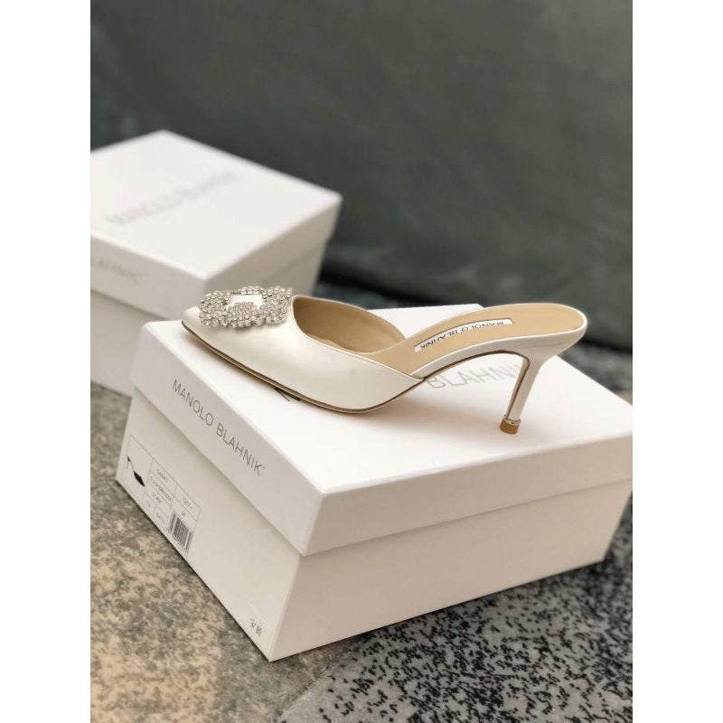Manolo Blahnik Hollow Sandals SH00415
