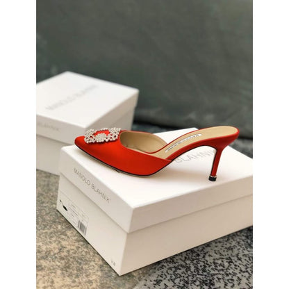 Manolo Blahnik Hollow Sandals SH00416