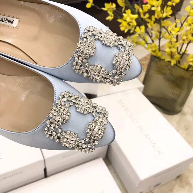Manolo Blahnik Hollow Sandals SH00422