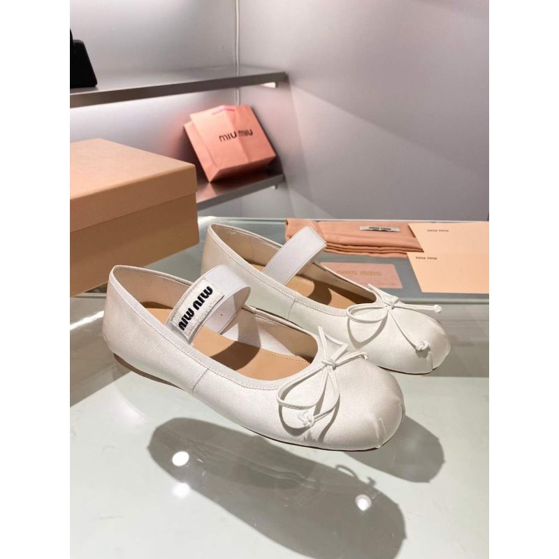 Miu miu Ballet Flat Sole Shoes SHS05405