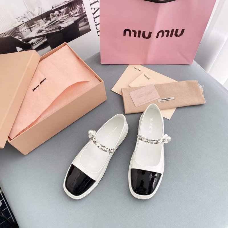 Miu miu Ballet Flat Sole Shoes SHS05407