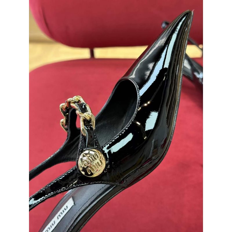 Miu miu Heeled Summer Shoes SHS05422