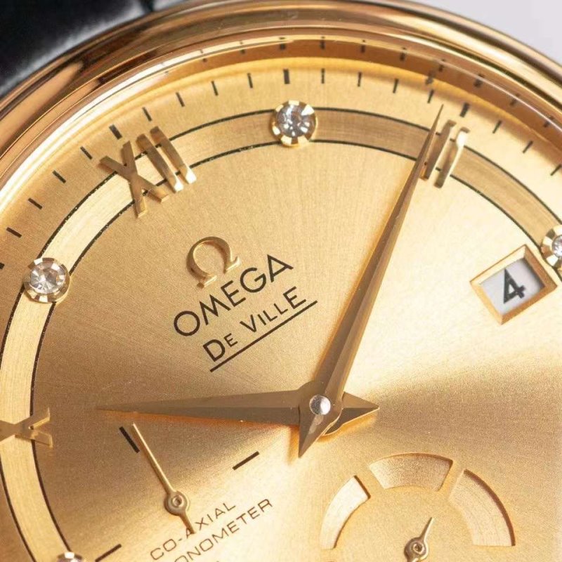 Omega Orbit Butterfly Quartz Series Wrist Watch WAT02165