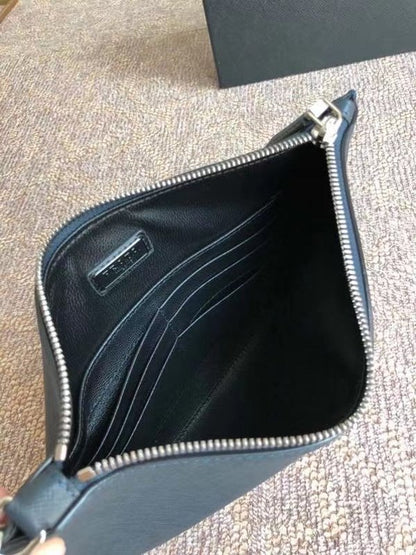 Prada Black Wallet  WLB01300