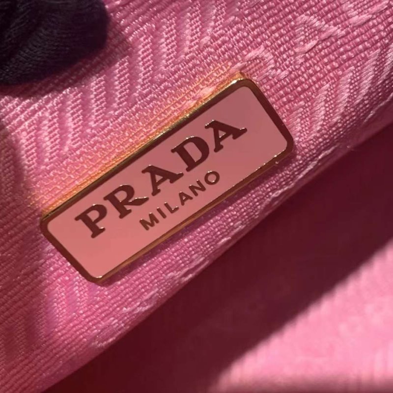 Prada Hobo Arm Bag BGMP1411