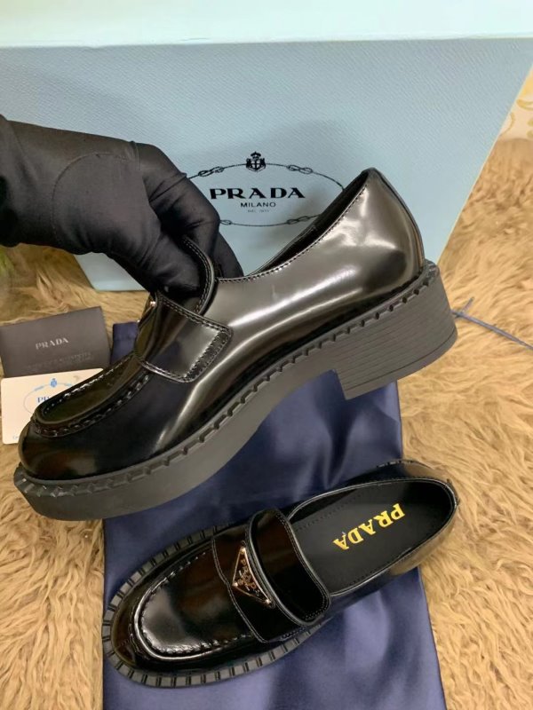 Prada Shoes SHS03025