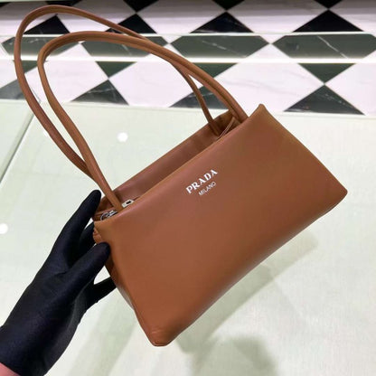 Prada Under Arm Bag BGMP1652