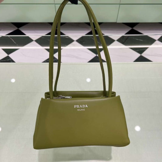 Prada Under Arm Bag BGMP1653