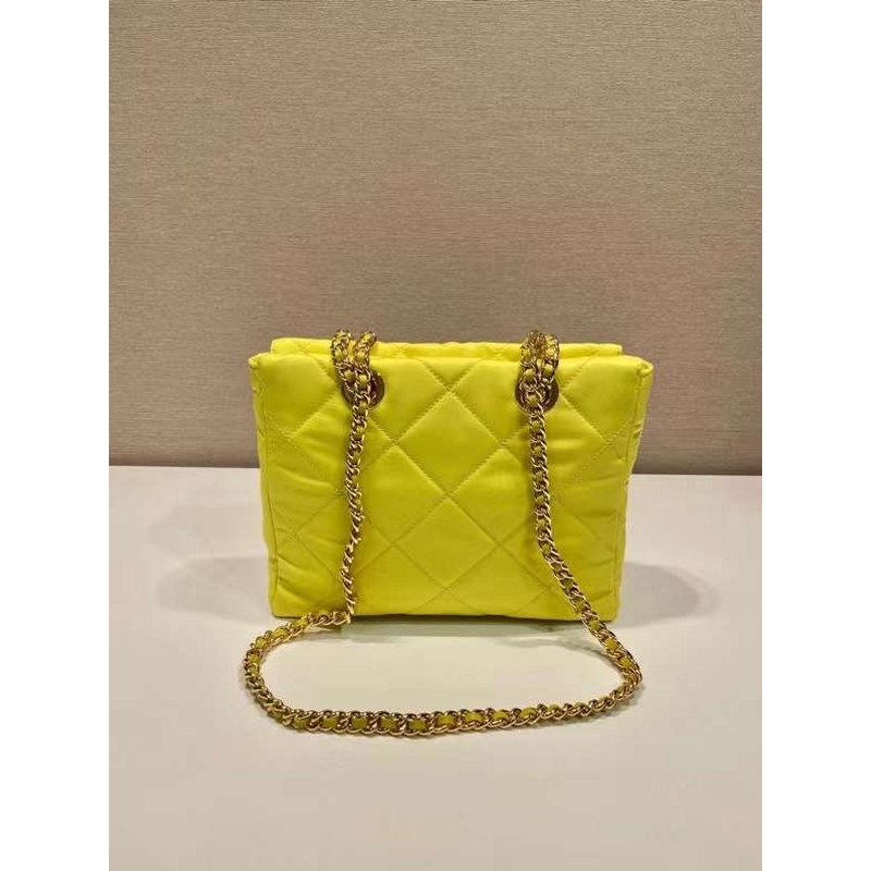 Prada Vintage Chain Ringer Bag BGMP1173