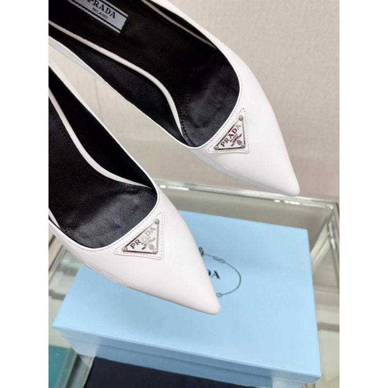Prada High Heeled Pointed Shoe SH00178