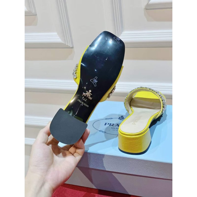 Prada Rhinestone Thick heeled Slippers SH00316