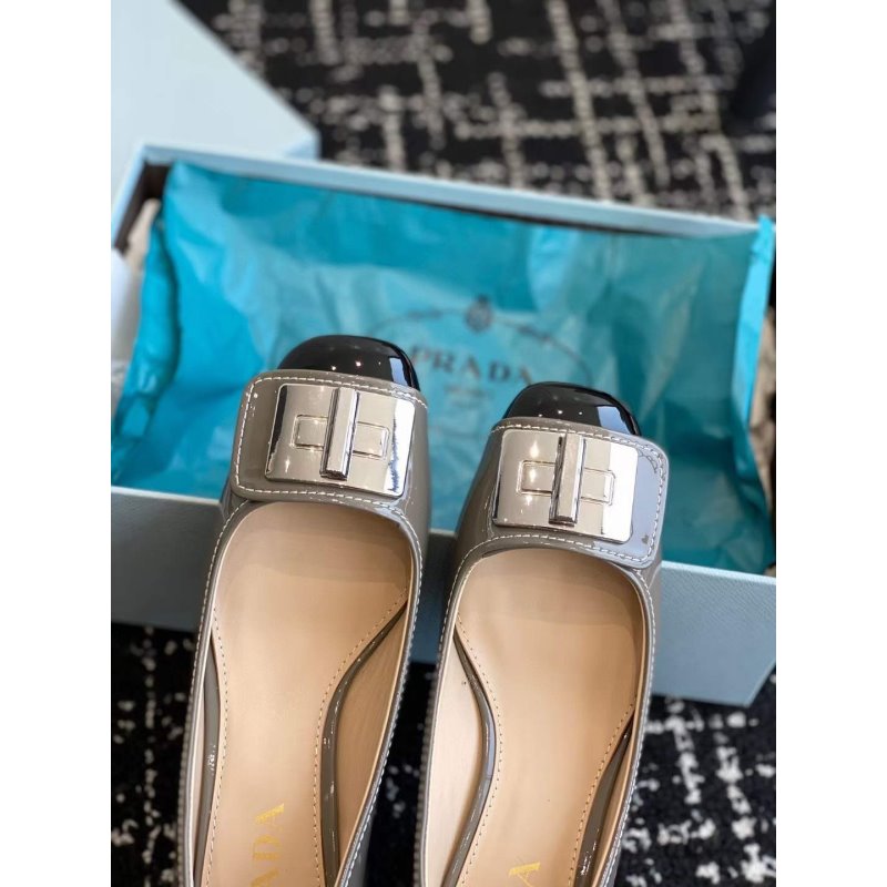 Prada Thick Heel Shoes SH00011