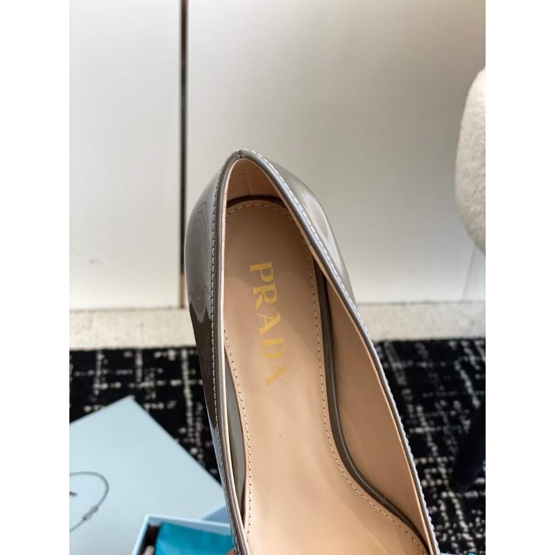 Prada Thick Heel Shoes SH00011