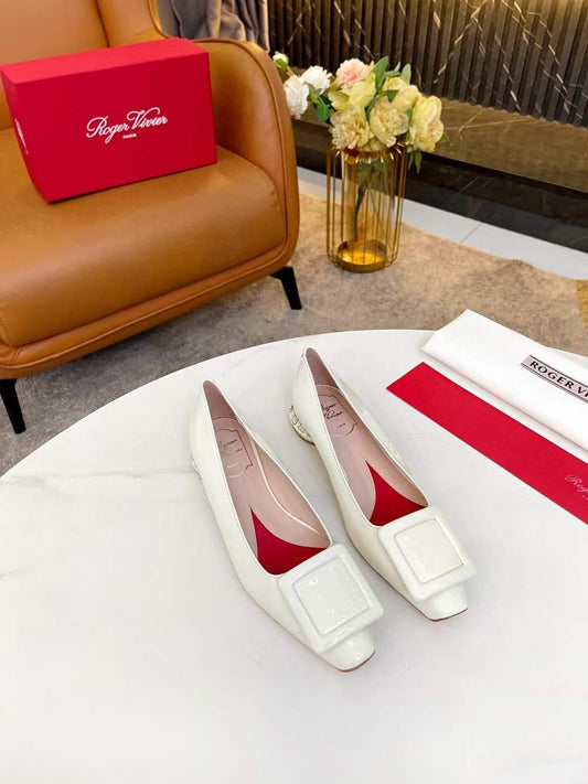 Roger Vivier Leather Single Shoes  SHS04333