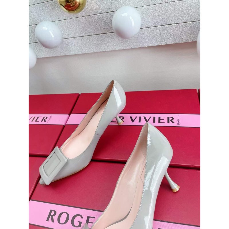 Roger Vivier Pointed Heel Sandals SHS05581