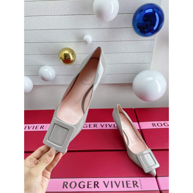 Roger Vivier Pointed Heel Sandals SHS05581