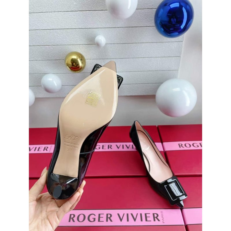 Roger Vivier Pointed Heel Sandals SHS05584