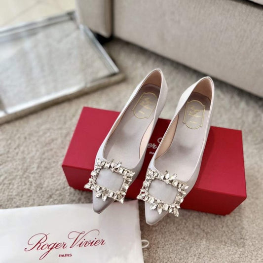 Roger Vivier Diamond Button Heeled Shoes SH00204