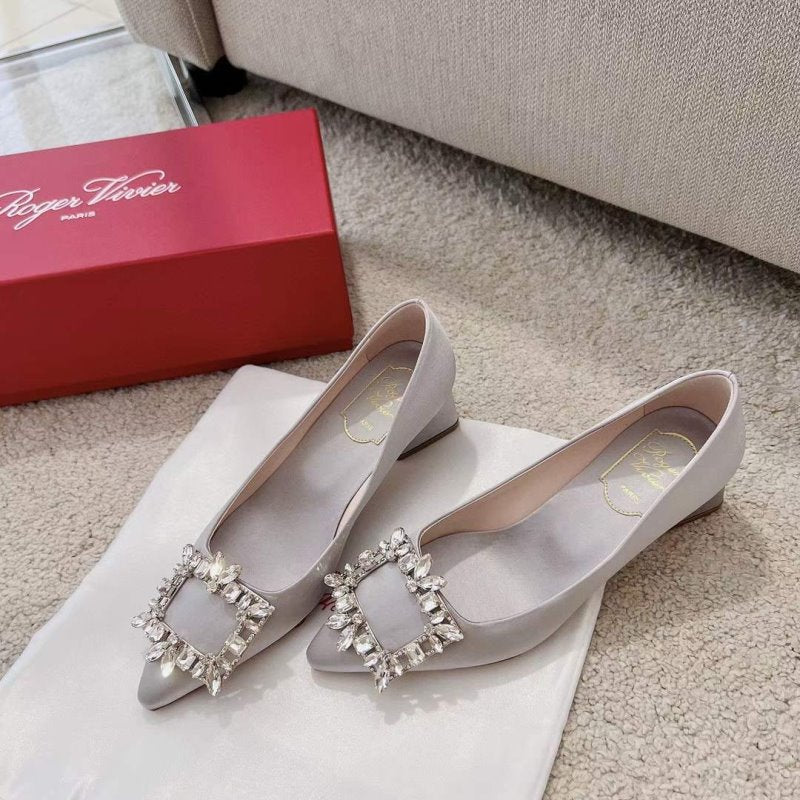 Roger Vivier Diamond Button Heeled Shoes SH00204
