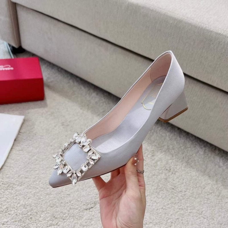 Roger Vivier Diamond Button Heeled Shoes SH00204