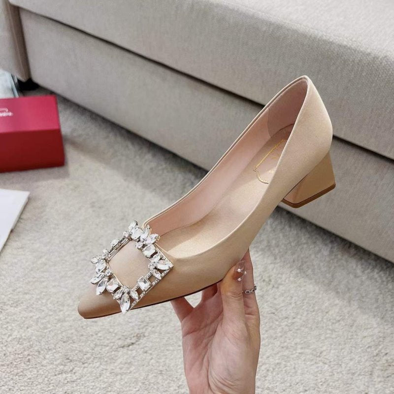 Roger Vivier Diamond Button Heeled Shoes SH00205