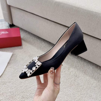 Roger Vivier Diamond Button Heeled Shoes SH00207