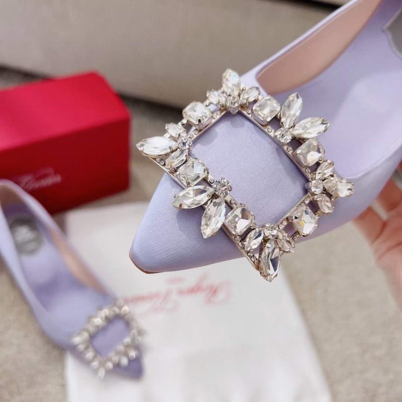 Roger Vivier Diamond Button Heeled Shoes SH00207