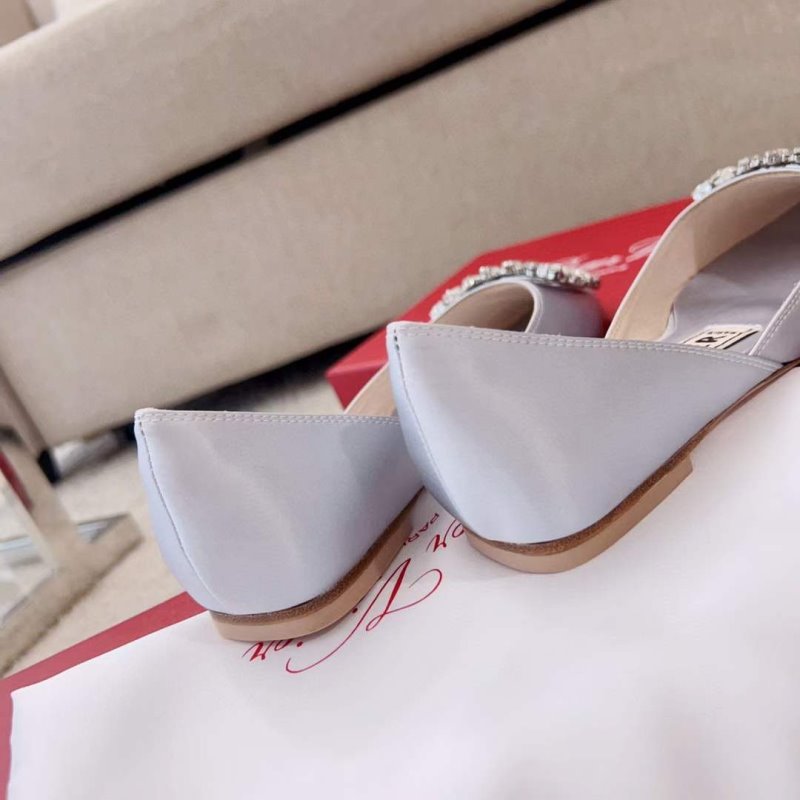 Roger Vivier Diamond Button Heeled Shoes SH00208
