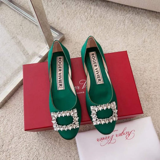 Roger Vivier Diamond Button Heeled Shoes SH00209