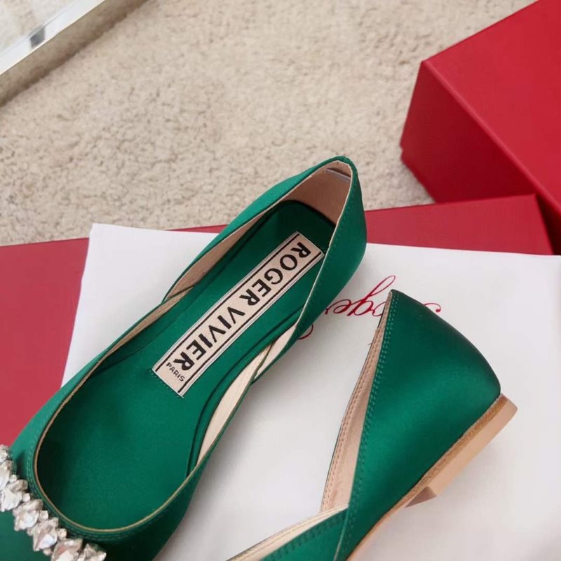 Roger Vivier Diamond Button Heeled Shoes SH00209
