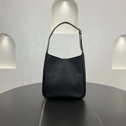 Saint Laurent Cassandre Stranggler Bag BG02306