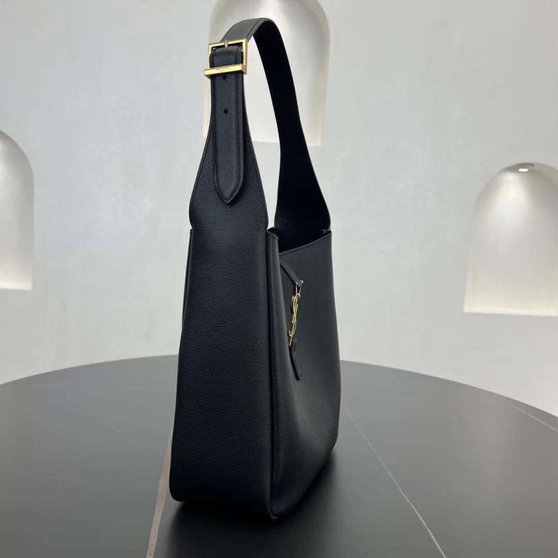 Saint Laurent Cassandre Stranggler Bag BG02306