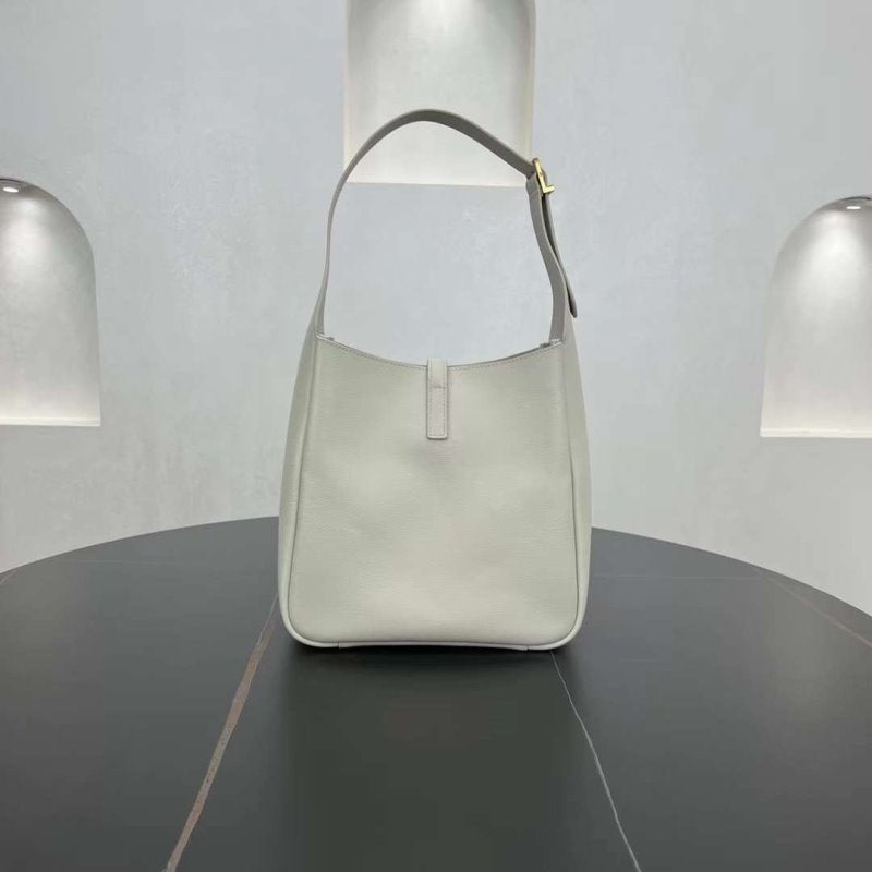 Saint Laurent Cassandre Stranggler Bag BG02307