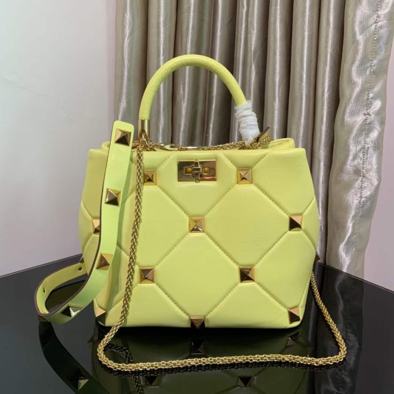 Valentino Chain Tote Bag BGMP0815