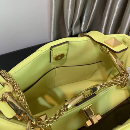 Valentino Chain Tote Bag BGMP0815