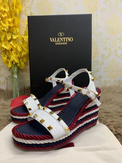 Valentino Rockstud Wedge SHS02952