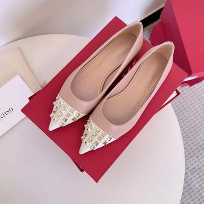 Valentino Classic Rivet Shoes SH00160