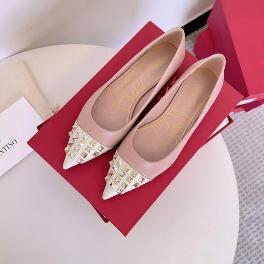 Valentino Classic Rivet Shoes SH00160