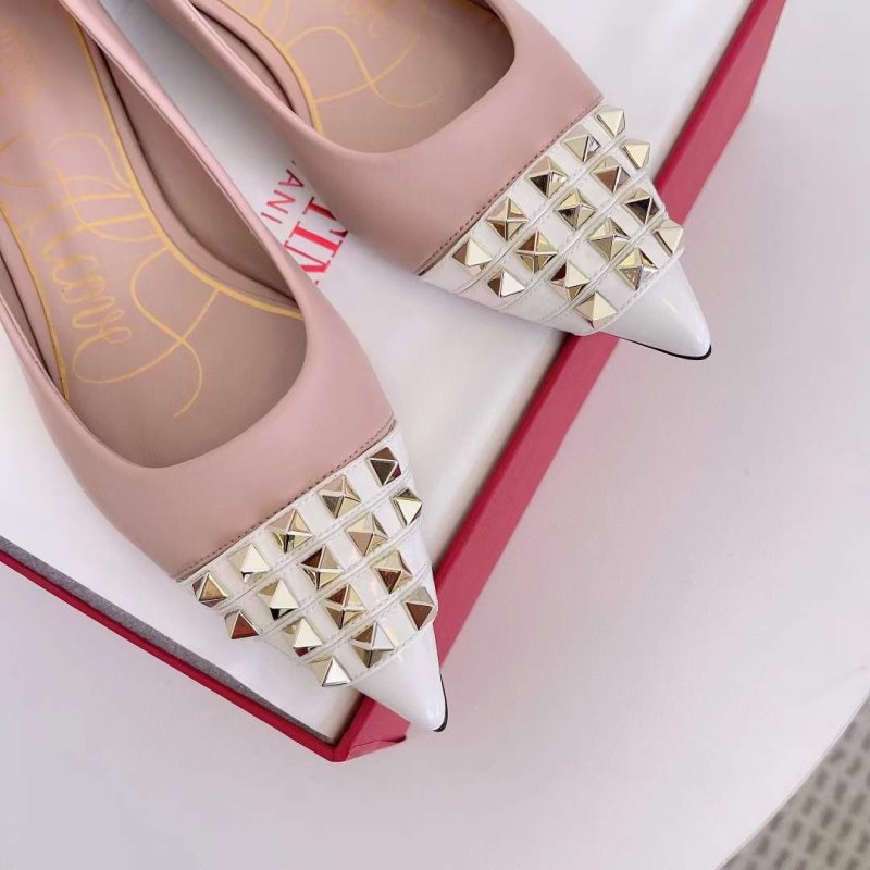 Valentino Classic Rivet Shoes SH00160