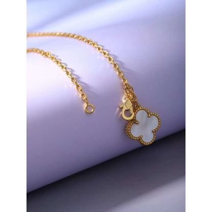 Van Cleef and Arpels Alhambra four leaf clover necklace JWL01111