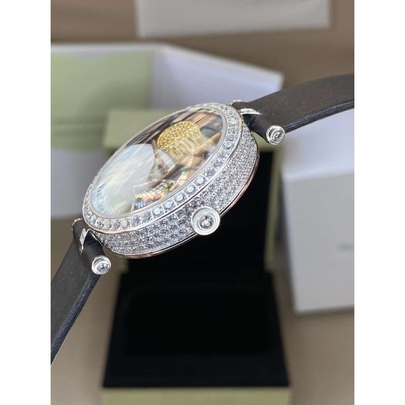 Van Cleef and Arpels Cosmic Starry sky Wrist Watch WAT02264